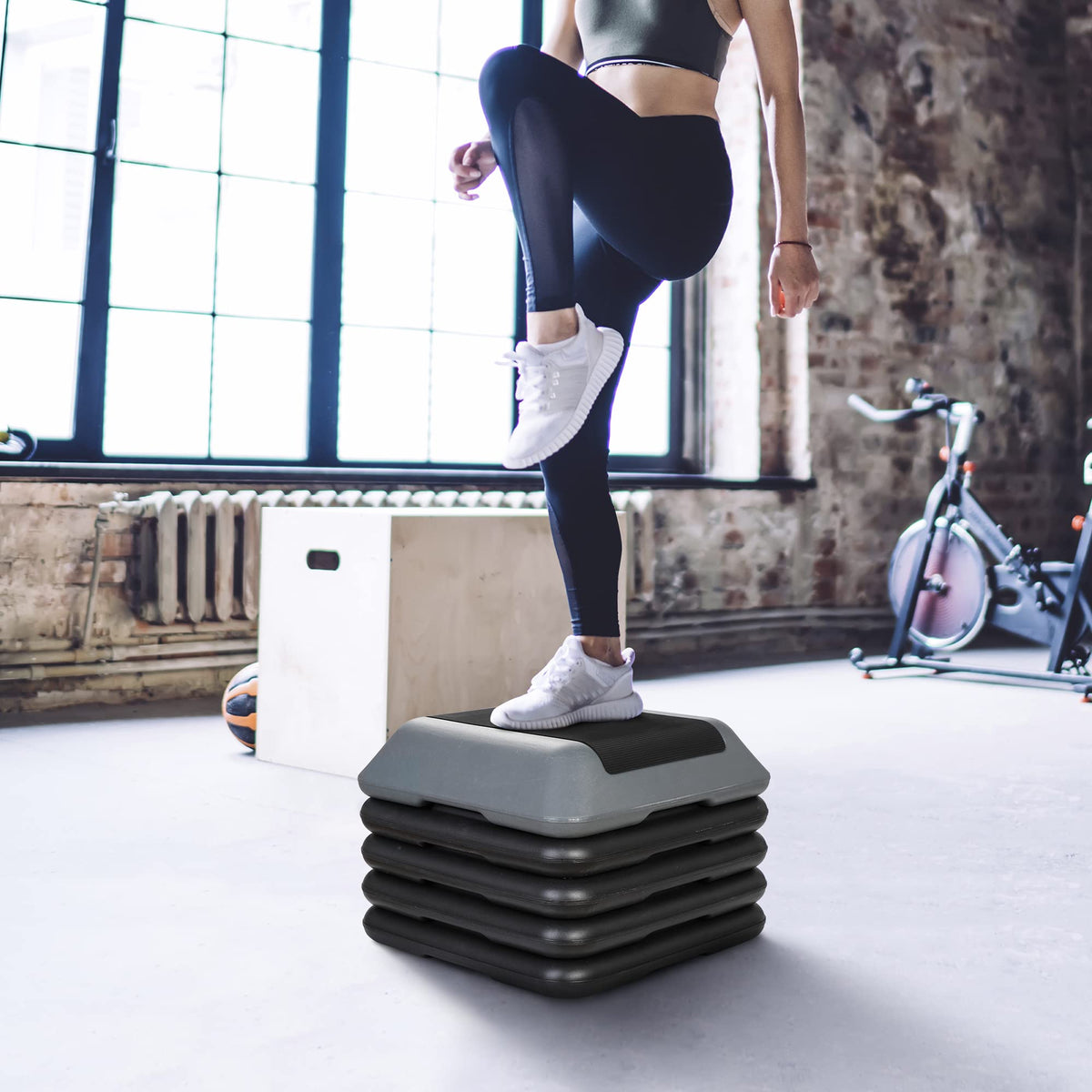 Height Adjustable Step Aerobic Platform with 4 Risers V801
