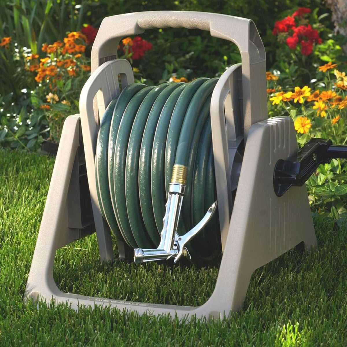 100 ft. Wall Mount Resin Garden Hose Reel with Lid G510