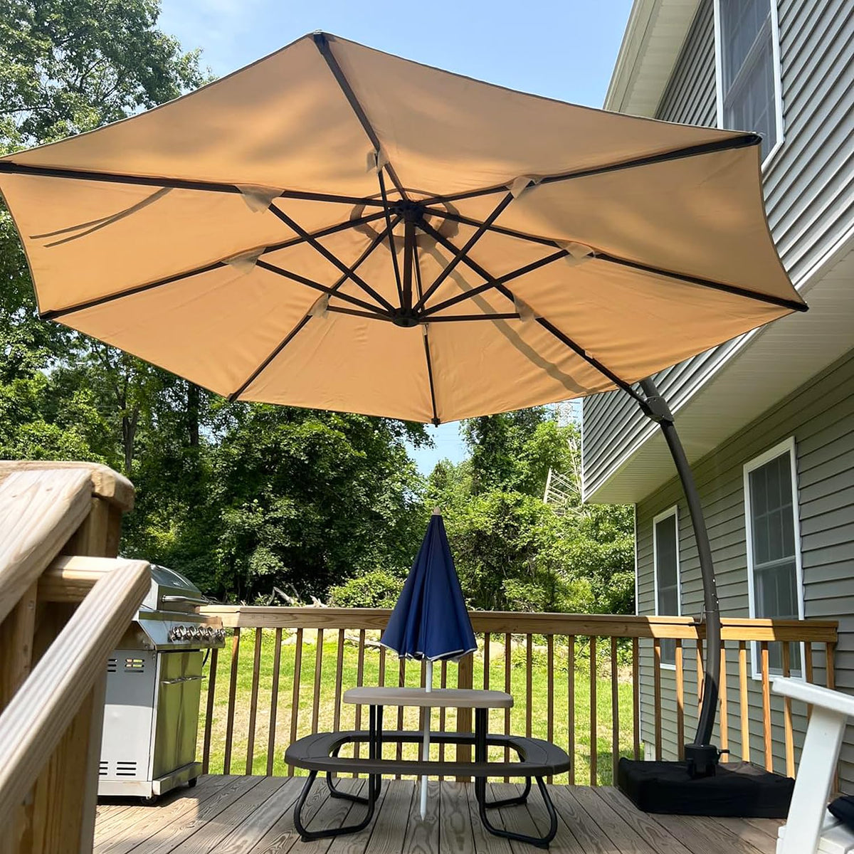 11 FT Aluminum Offset Cantilever Umbrella Z62240